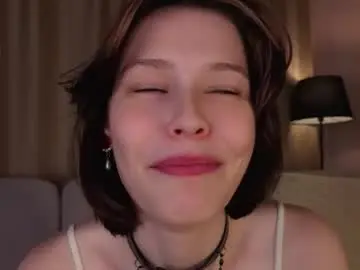 Chaturbate Adult Video Chat of krissyhei