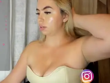 Chaturbate Private Sex Chat of mariadanielasanchez