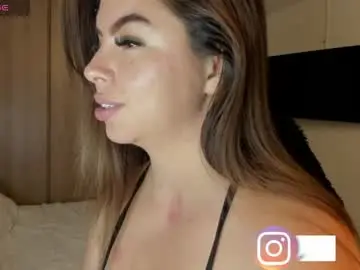 Chaturbate Nude Webcam of mariadanielasanchez