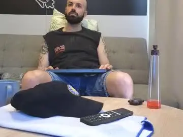 Chaturbate Live Sex Cam of mattxfeet