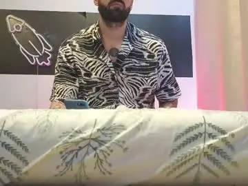 Chaturbate Best live sex cam show of mattxfeet