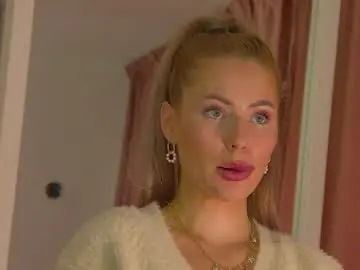 Chaturbate Best live sex cam show of misshanight