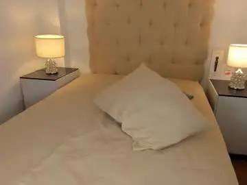 Chaturbate Free Porn Cam of xdropgorgeous_onlyamira