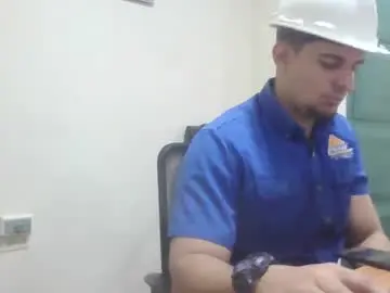 Chaturbate Watch Live Sex Cams of 0fficeb0y