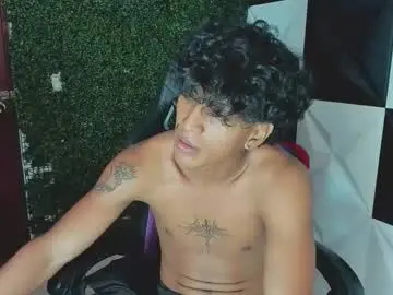 Chaturbate Best live sex cam show of bull_cam