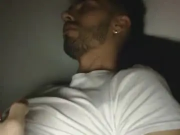 Chaturbate Live Sex Cam of jeanpierbello7