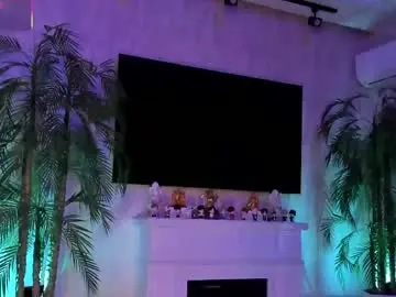 Chaturbate Live Sex Cam of jessiccaburns