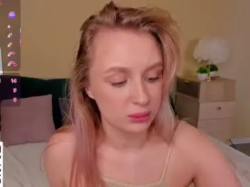 Chaturbate Live Sex Cam of kiraruiz