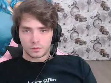 Chaturbate Live Sex Cam of dmitryromanov