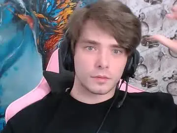 Chaturbate Free Porn Cam of dmitryromanov