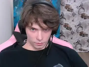 Chaturbate Free Porn Cam of dmitryromanov