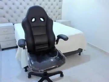 Chaturbate Live Sex Cam of jhoanleandro