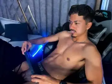 Chaturbate Best Webcam of nicolaikarav