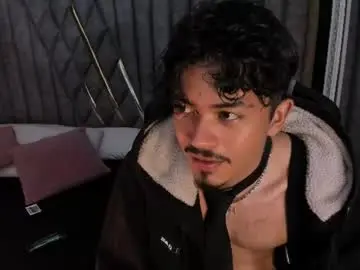 Chaturbate Watch Live Sex Cams of nicolaikarav