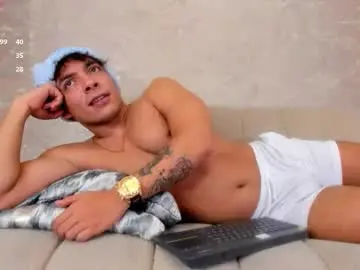 Chaturbate Free Live Porn of oliverwyse