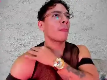 Chaturbate Nude Webcam of oliverwyse