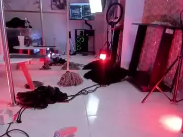 Chaturbate Live Sex of adara_sweet20