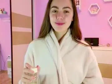 Chaturbate Live Sex Cam of bratty_bun