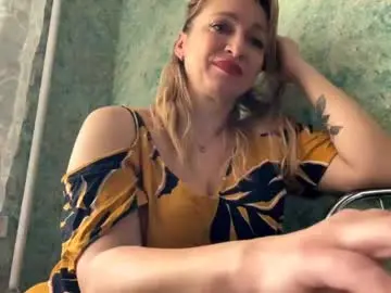 Chaturbate Live Sex Cam of gentlefever