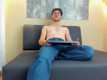 Chaturbate Adult Webcam of matthew_evans1