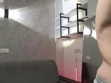 Chaturbate Sex Chat of elliot_muscle04