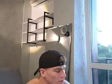 Chaturbate Adult Video Chat of elliot_muscle04