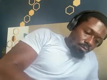 Chaturbate Watch Live Sex Cams of urbandick5