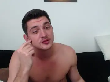 Chaturbate Live Porn of andyfame1