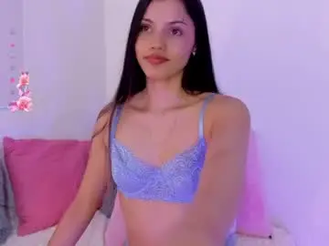 Chaturbate Live Sex Cam of brisa_blue