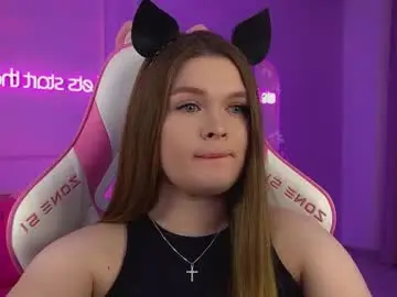 Chaturbate Best live sex cam show of crystallyons