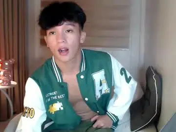 Chaturbate Sex Cam of etherealboytoy4hire