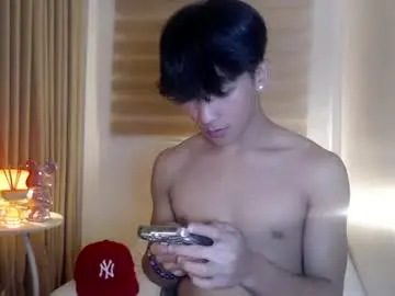 Chaturbate Free Live Porn of etherealboytoy4hire
