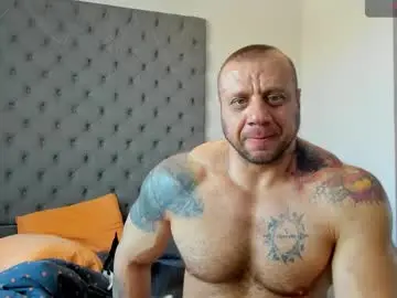 Chaturbate Live Sex Cam of ironhulk22