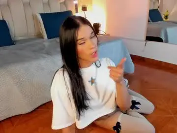 Chaturbate Adult Webcams of isa_little_star