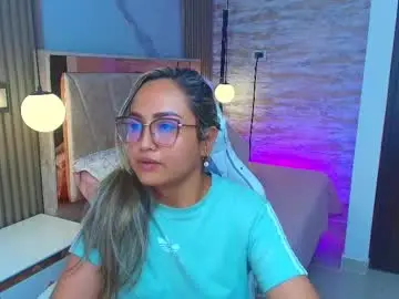 Chaturbate Sex Cam of naughty_lila1
