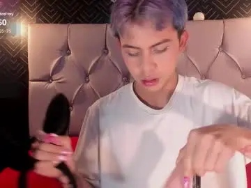 Chaturbate Live Sex Cam of prince_apolo