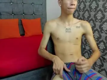 Chaturbate Free Porn Cam of zack_horny19