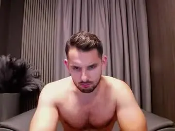 Chaturbate Live Sex Cam of antoniovalentinidiamond