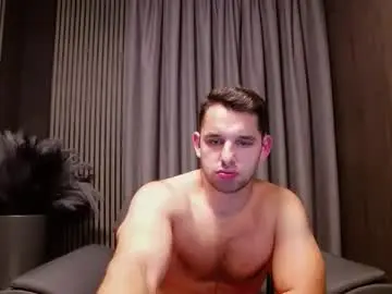 Chaturbate Live Sex Cam of antoniovalentinidiamond