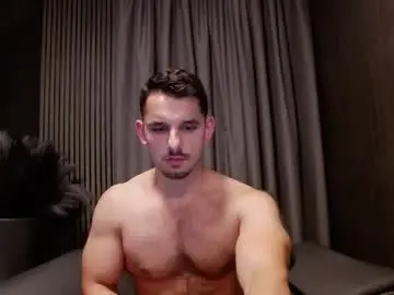 Chaturbate Live Sex Cam of antoniovalentinidiamond