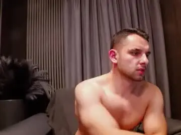 Chaturbate Sex Cam of antoniovalentinidiamond