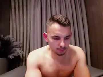 Chaturbate Live Sex Cam of antoniovalentinidiamond