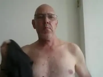 Chaturbate Best live sex cam show of leonew71