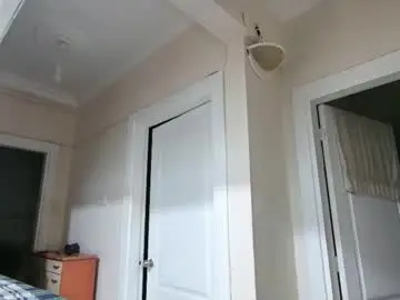 Chaturbate Free Live Porn of alphandre