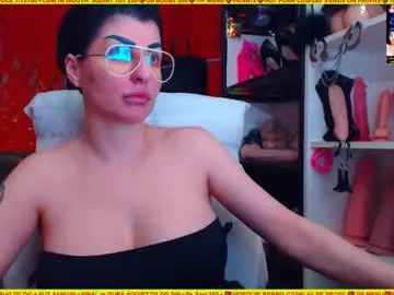 Chaturbate Adult Video Chat of cuminmenowbby