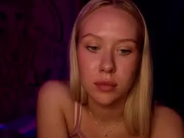 Chaturbate Free Porn Cam of pureeangel