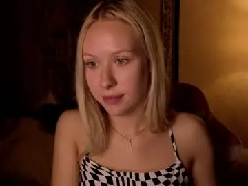 Chaturbate Adult Webcams of pureeangel