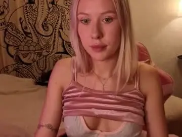 Chaturbate Free Porn Cam of pureeangel