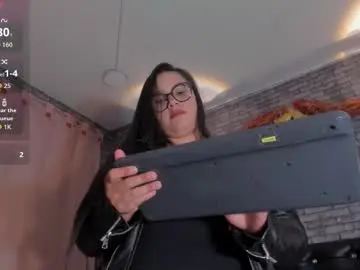 Chaturbate Live Sex Cam of victoria__ponce