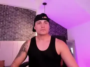 Chaturbate Adult Video Chat of connorsmith_26